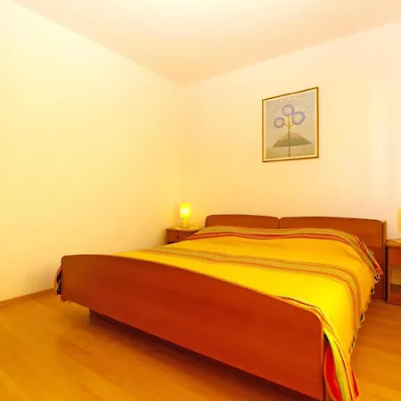 Apartment Fuer 4 Personen Ca 64 Qm In Pula, Istrien Istrische Riviera